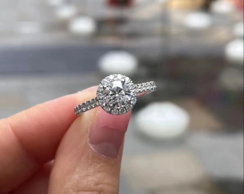 鉆石典當(dāng),鉆石回收,鉆石回收價(jià)格 鉆石典當(dāng),鉆石回收,鉆石回收價(jià)格