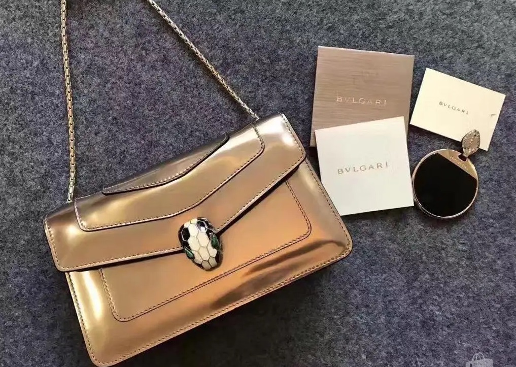 寶格麗包包回收，成都典當行，奢侈品包包回收