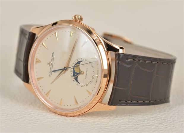 積家月相大師回收，手表回收價(jià)格，成都手表回收