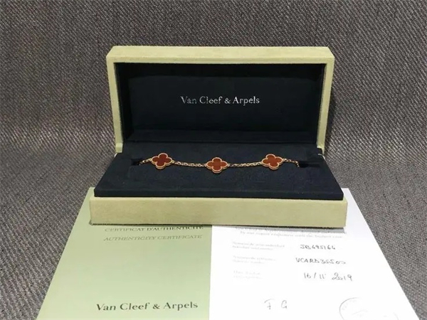 梵克雅寶手鏈回收，手鏈回收價格