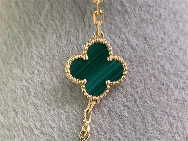 梵克雅寶手鏈回收，手鏈回收價格