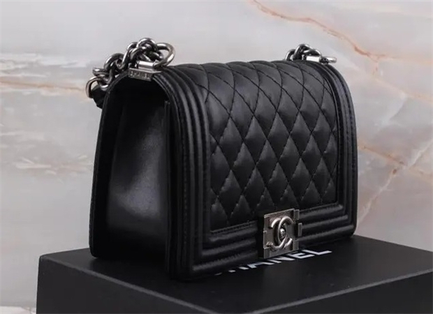 奢侈品典當,二手奢侈品回收 奢侈品典當,二手奢侈品回收